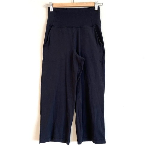 LULULEMON Align Wide Leg Crop Pants With Pockets Black Women’s Size 4 - Picture 2 of 8